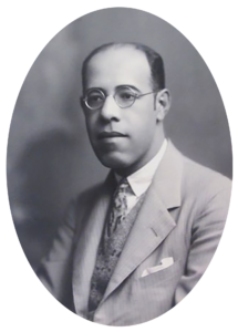 Mario_de_andrade_1928-215x300 MÁRIO DE ANDRADE